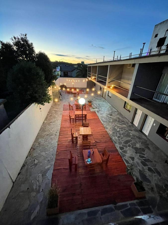 Hotel 4 Ases Embalse Extérieur photo