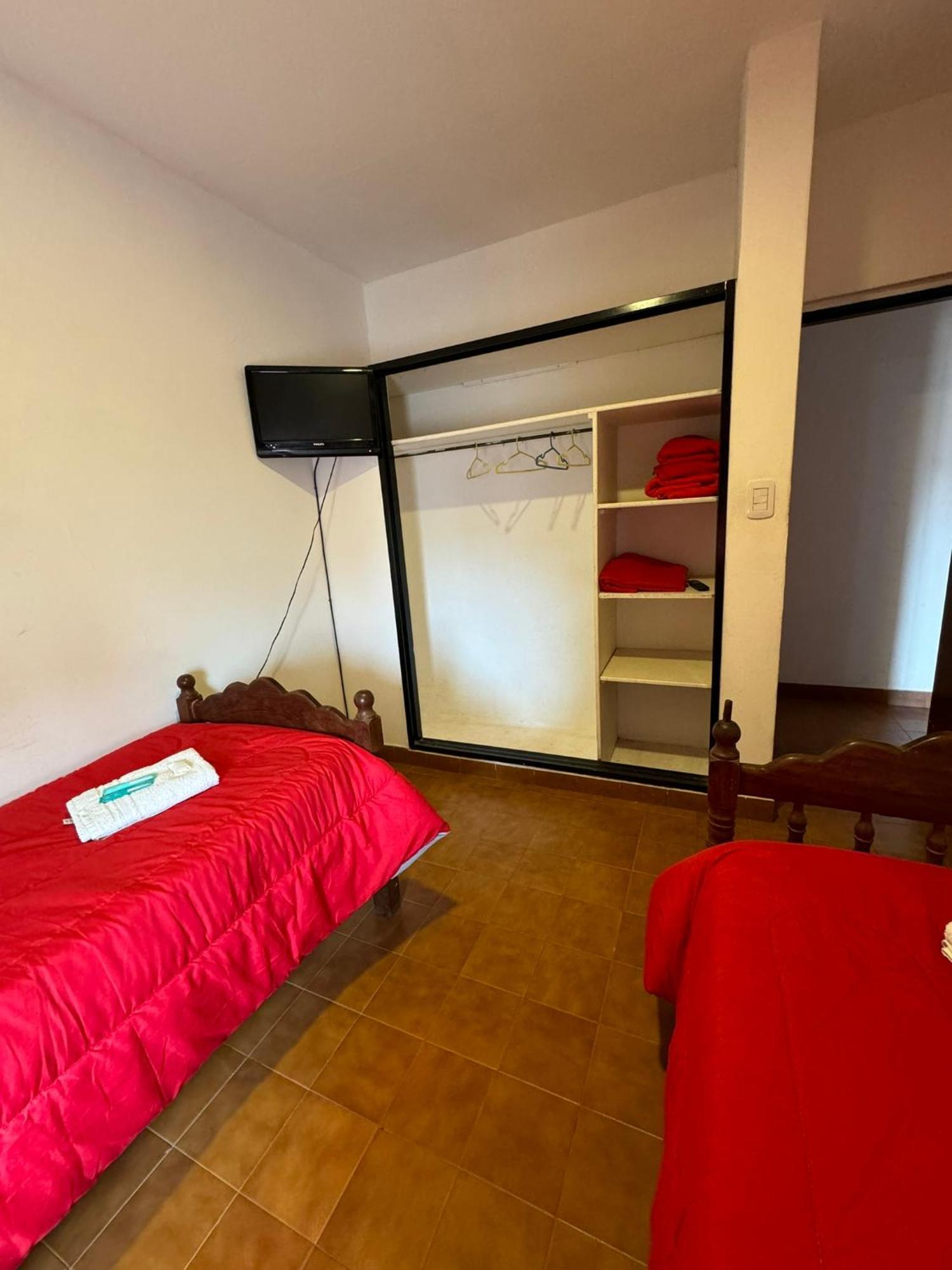 Hotel 4 Ases Embalse Extérieur photo